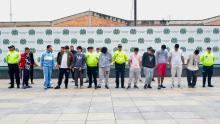 Varios hombres capturados junto a la policía
