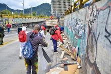 Desmontan cambuches en Tercer Milenio