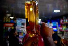 Botellas de licor adulterado 