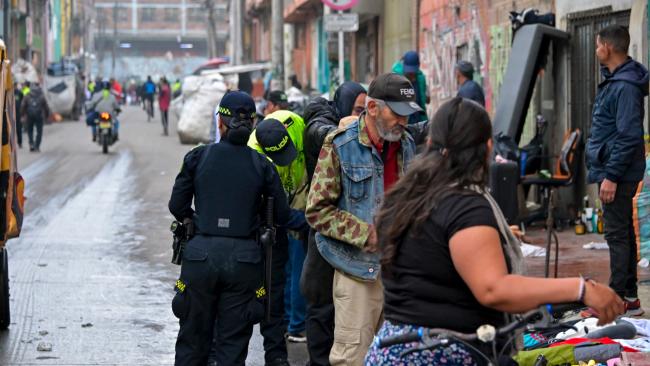 Droga y Armas Incautadas en Megatoma en María Paz